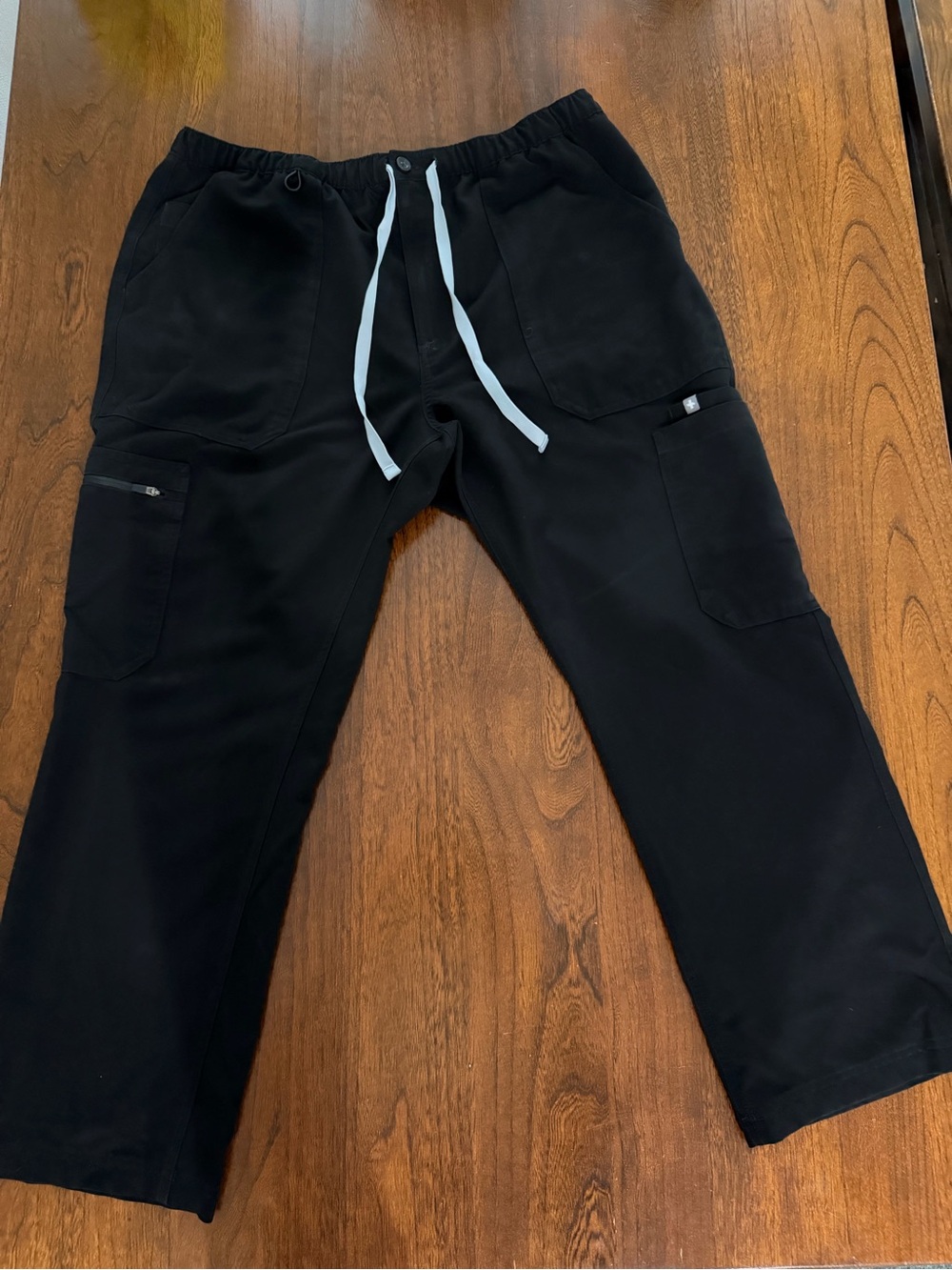 Figs Cairo Cargo Scrub Pants XL (SHORT length) Black